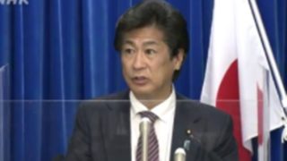 田村憲久厚労大臣 会見 アクリル板